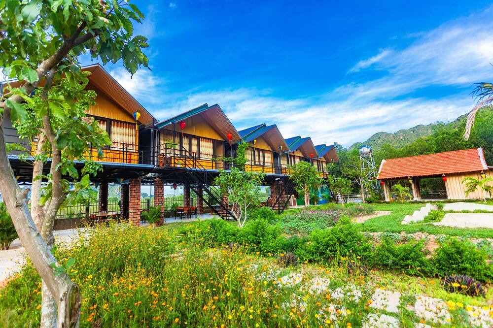 Khách hàng Phong Nha Bolero Bungalow hướng đến